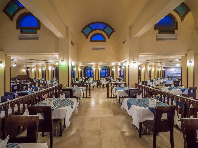 Sunny Days Palma de Mirette Resort 9 - Restaurant