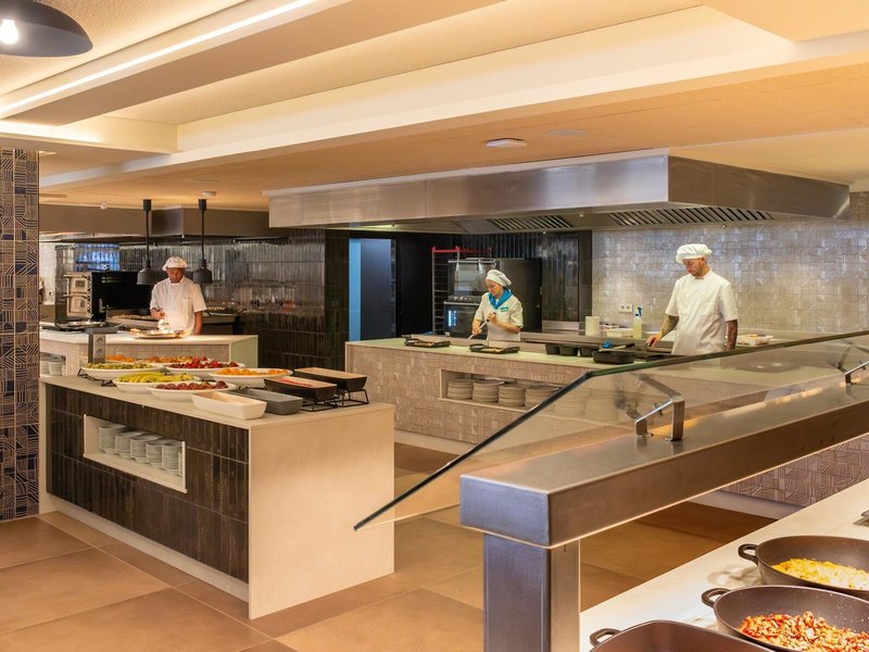 Golden Donaire Beach 10