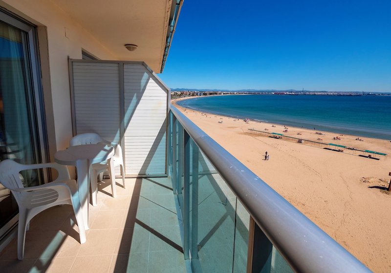 Golden Donaire Beach 24