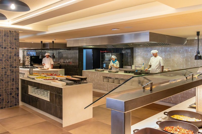 Golden Donaire Beach 16