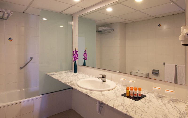 Golden Donaire Beach 23