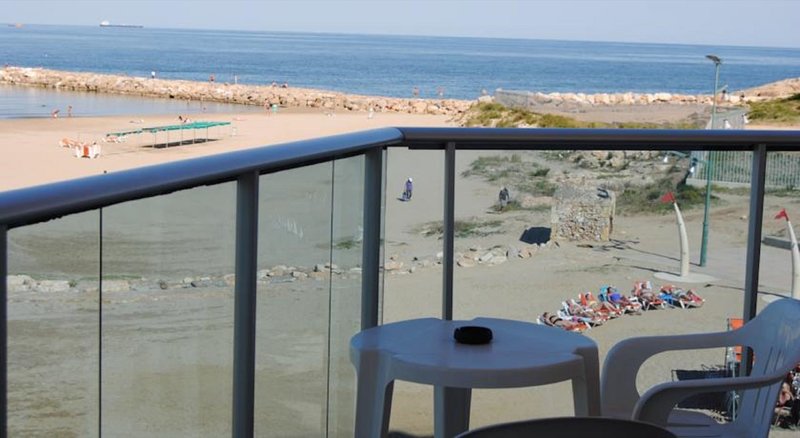 Golden Donaire Beach 24