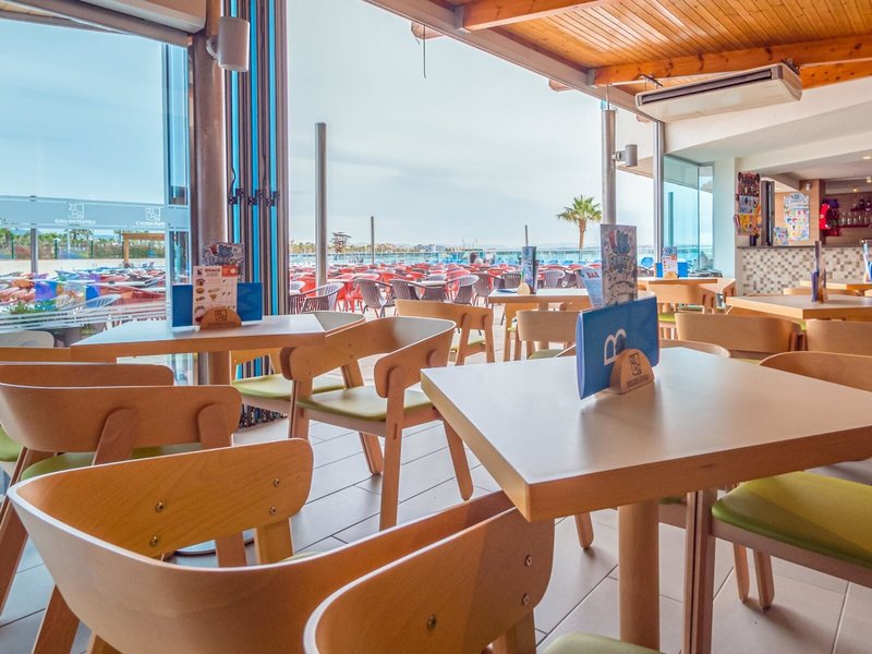 Golden Donaire Beach 15 - Restaurant