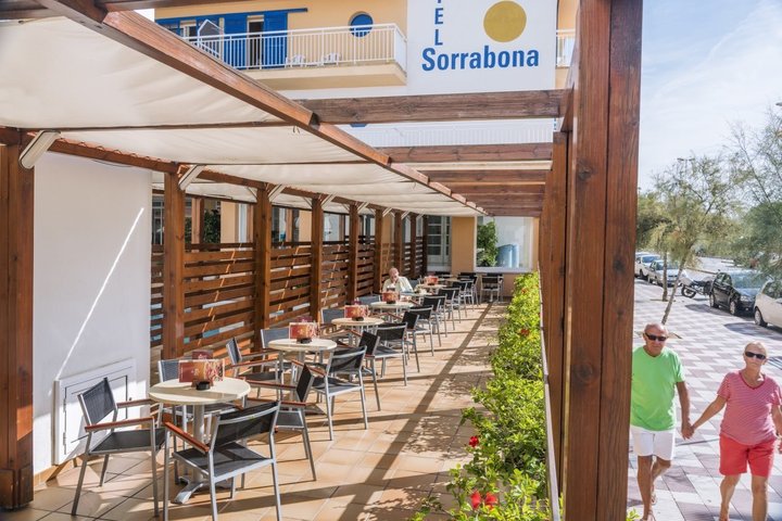 Hotel Sorrabona 11
