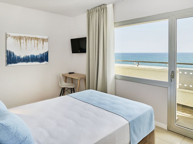 Hotel URH Excelsior 30 - Room Example