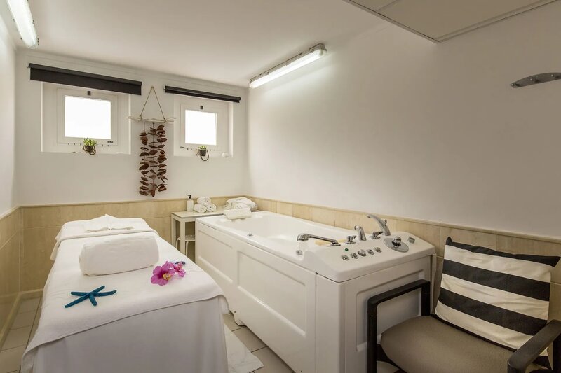 Gran Hotel Reymar 43