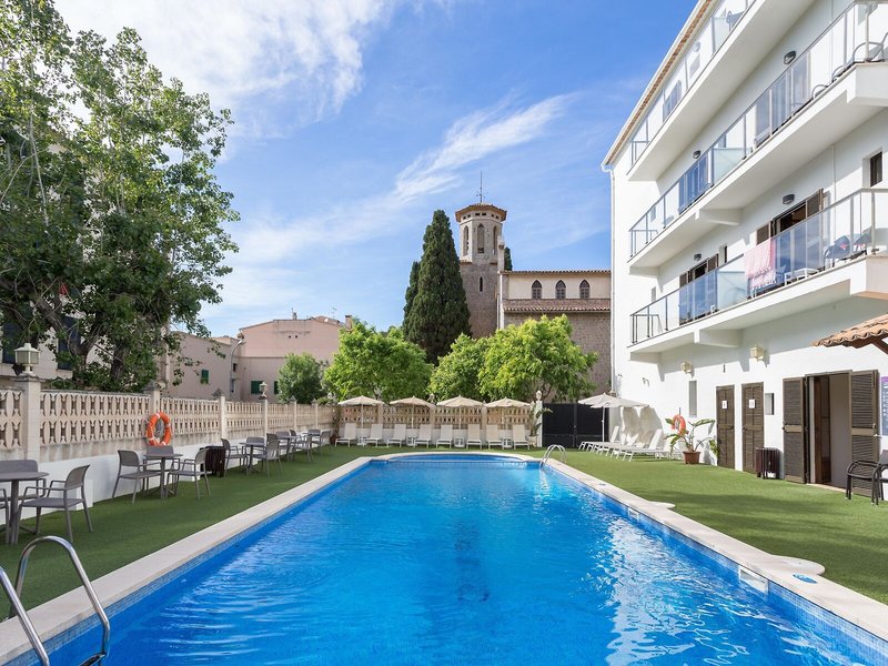 FERGUS Style Soller Beach 1