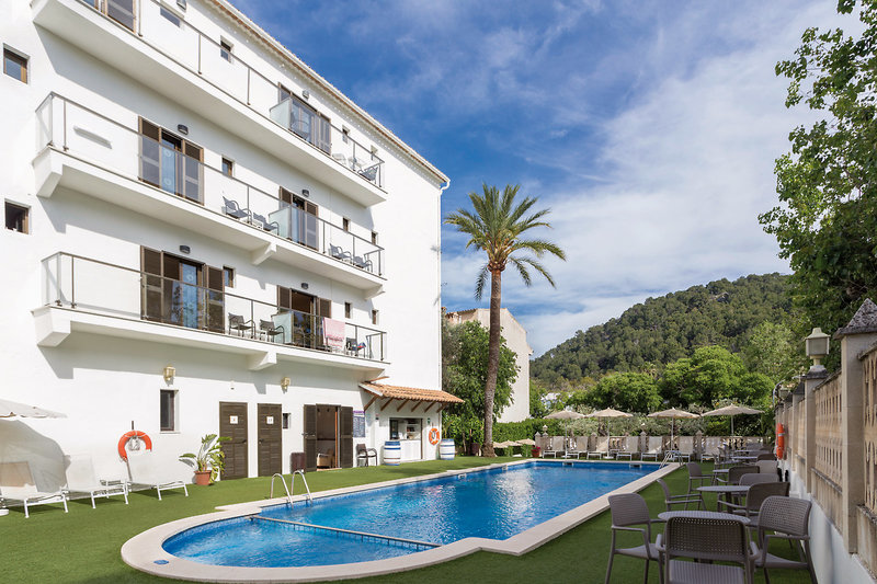 Fergus Style Soller Beach 3 - Outdoor Pool