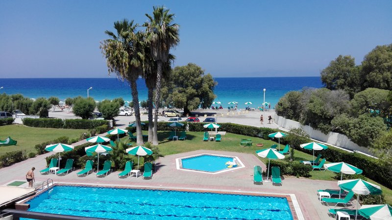 Pylea Beach Hotel 1