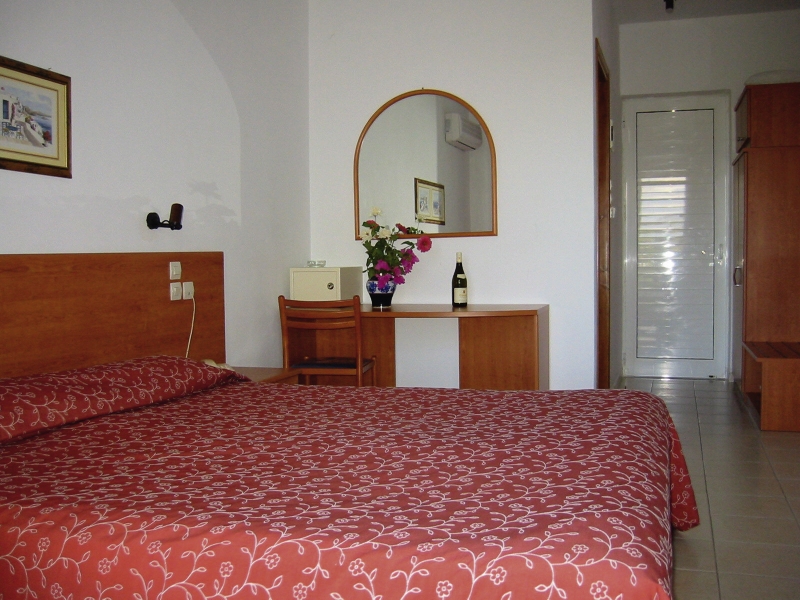 Pylea Beach Hotel 11