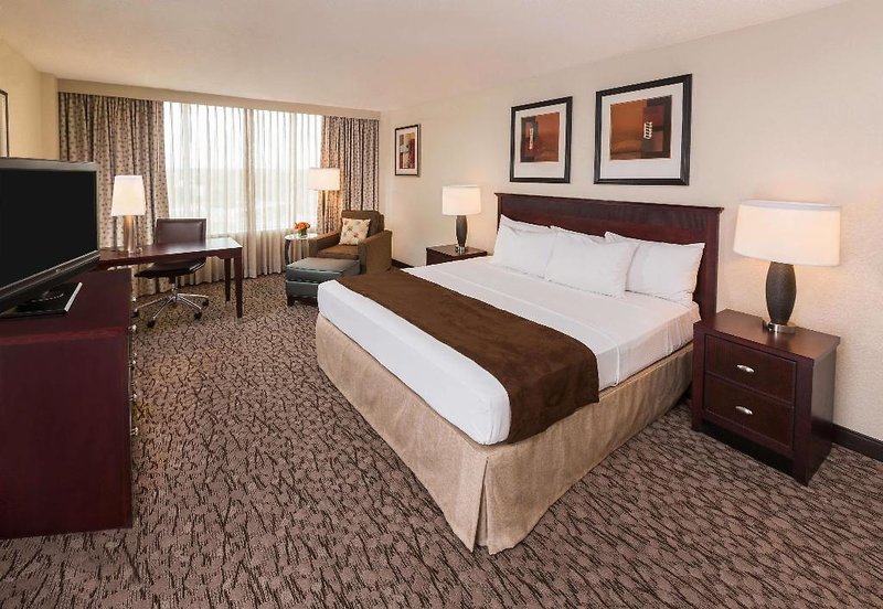 DoubleTree by Hilton Lafayette 2 - Room Example