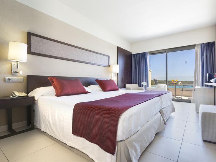 Hipotels Mediterraneo - Erwachsenenhotel ab 18 Jahren 9 - Room Example