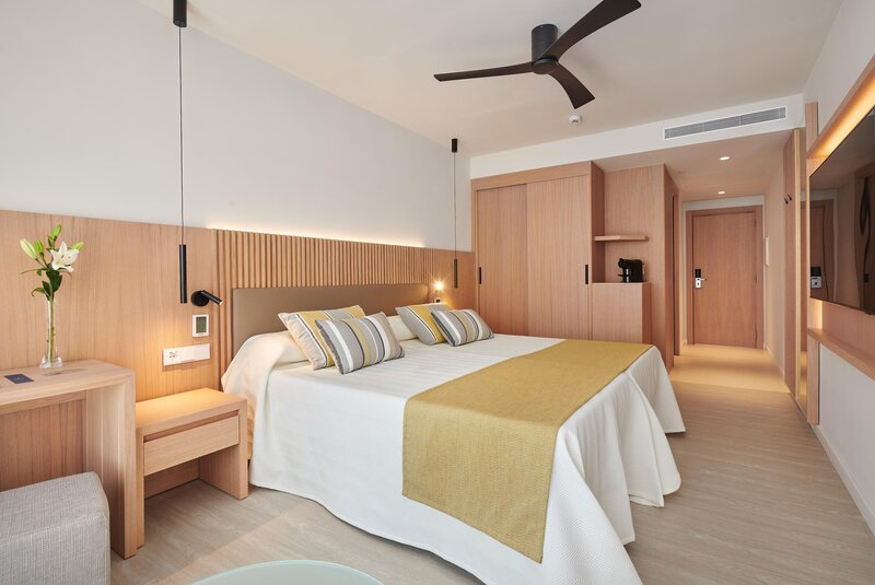 Hipotels Mediterraneo - Erwachsenenhotel ab 18 Jahren 42 - Room Example
