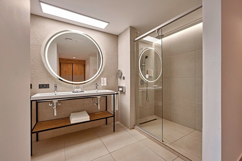 Riu Le Morne 14 - Bathroom Example