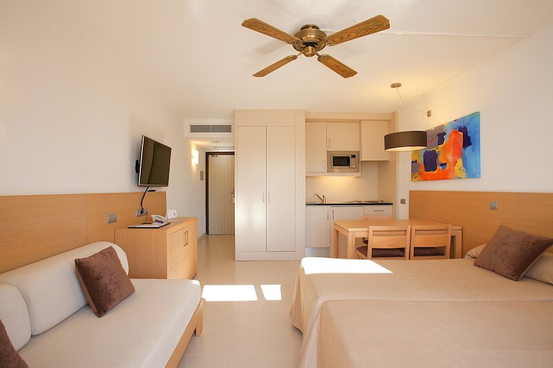 Hipotels Mediterráneo Club 72