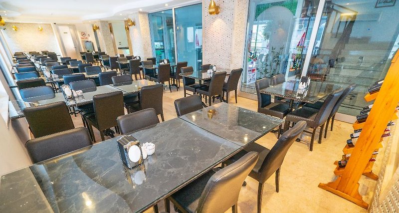 Kleopatra Celine Hotel 1