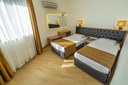 Kleopatra Celine Hotel 11
