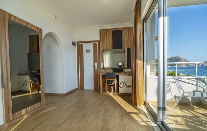 Kleopatra Celine Hotel 15