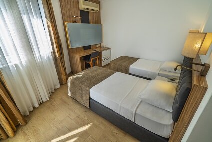 Kleopatra Celine Hotel 17
