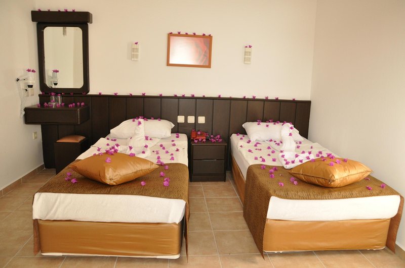 Kleopatra Celine Hotel 7
