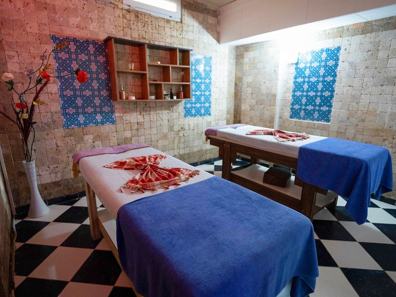 Galaxy Beach Hotel 47