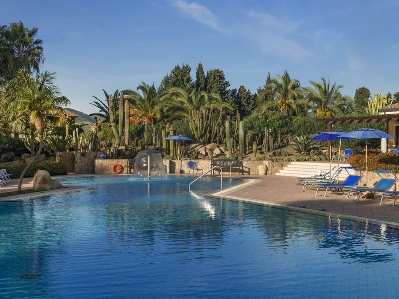 Lantana Resort Hotel & Apartments 16