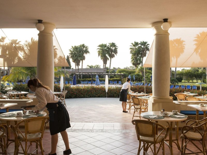 Lantana Resort Hotel & Apartments 24