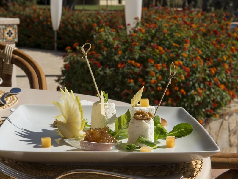 Lantana Resort Hotel & Apartments 29