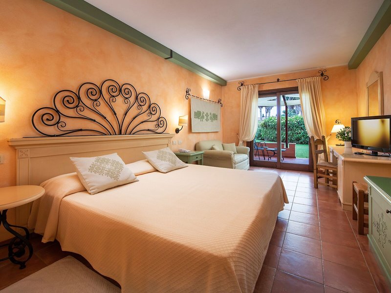 Lantana Resort Hotel & Apartments 39