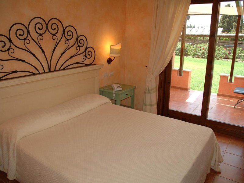 Lantana Resort Hotel & Apartments 45