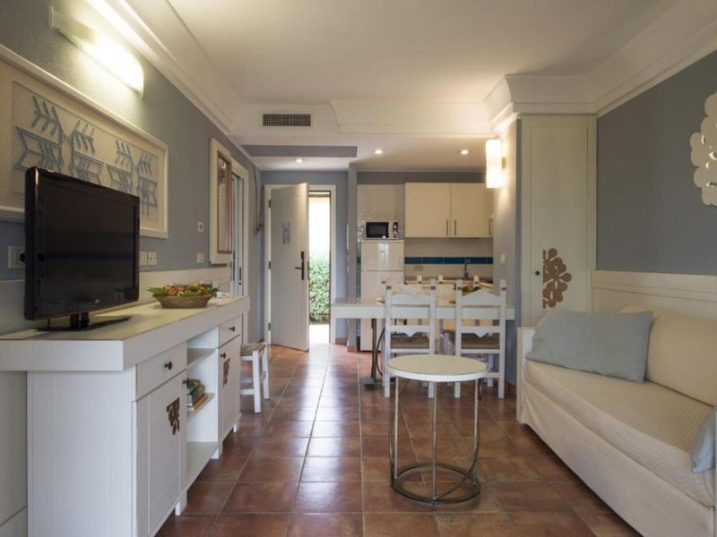 Lantana Resort Hotel & Apartments 48