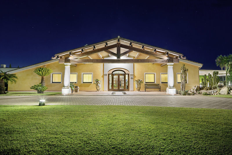 Lantana Resort Hotel & Appartements 13