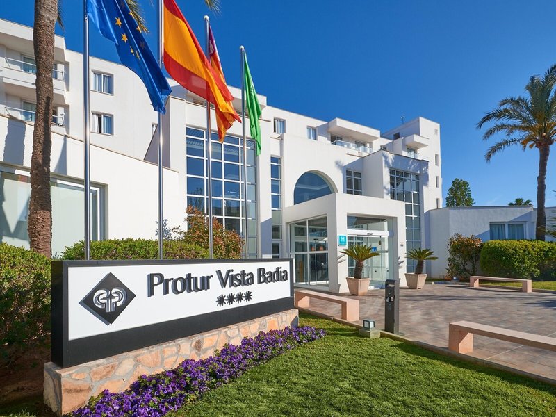 Protur Vista Badía Aparthotel 3