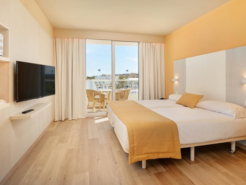 Protur Vista Badía Aparthotel 29