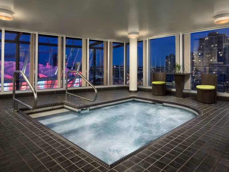 Hampton Inn & Suites by Hilton Vancouver Downtown 3