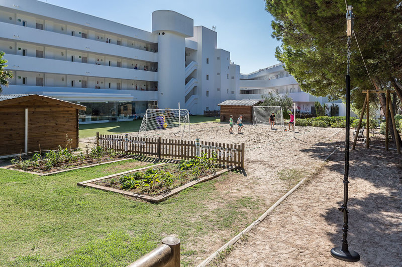 FERGUS Style Cala Blanca Suites 11