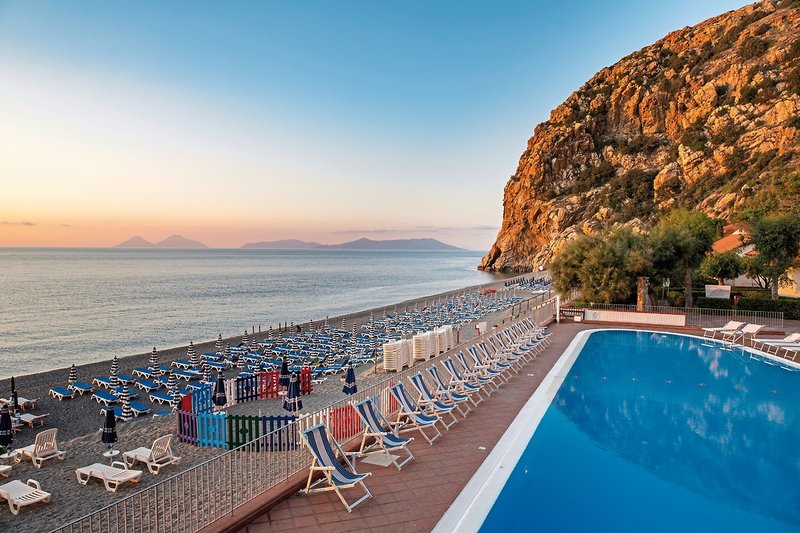 TH Gioiosa Marea Capo Calava Village 19