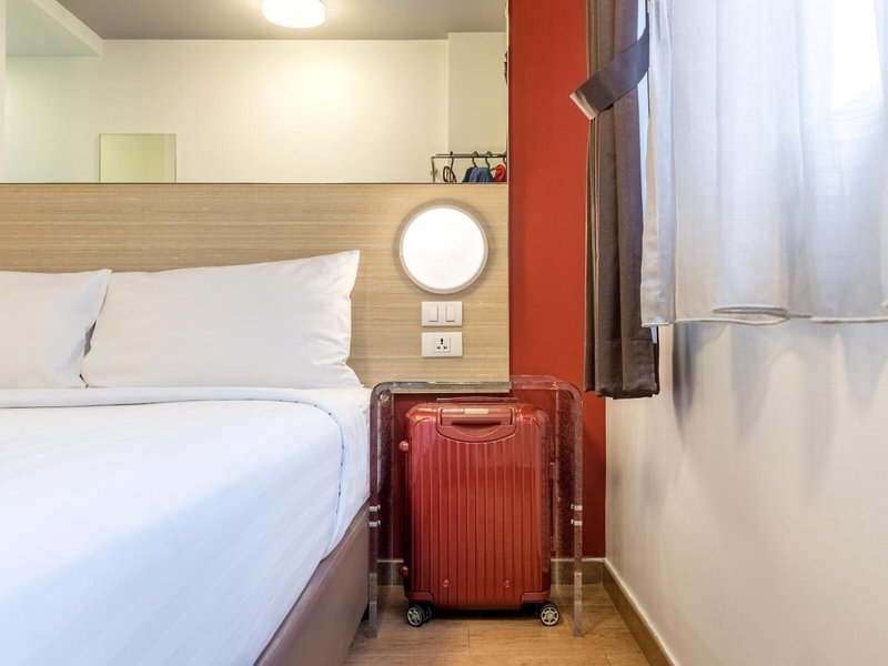 RED Planet Patong 15