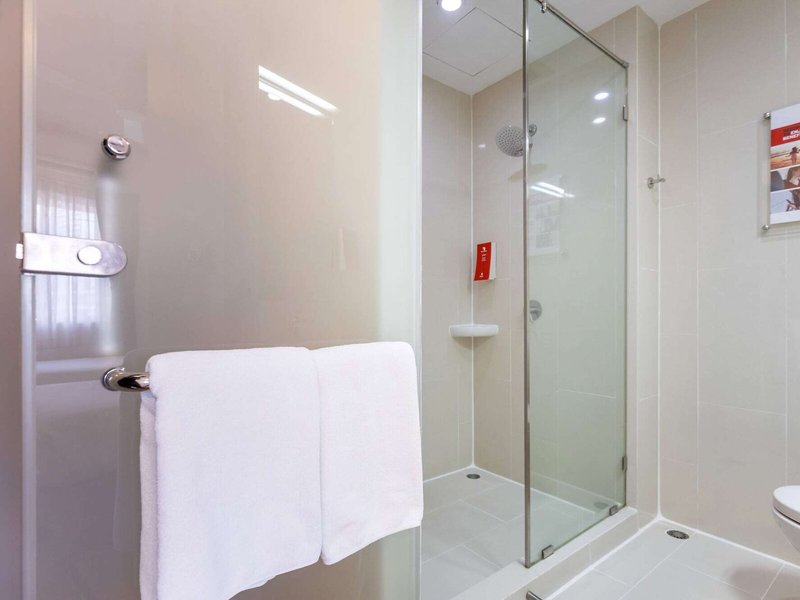 RED Planet Patong 20