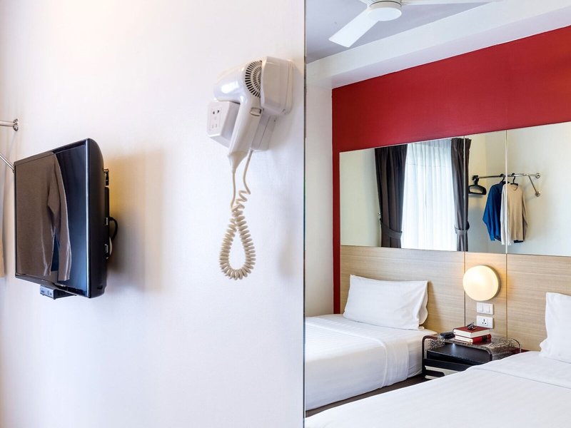 RED Planet Patong 27