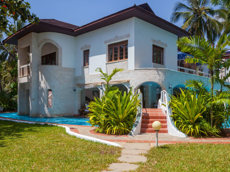 The Maji Beach Boutique Hotel 2
