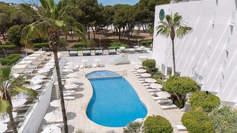 HM Isabela - Adults Only 4