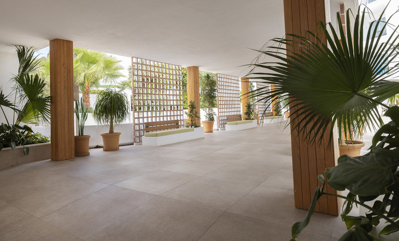 HM Isabela - Adults Only 31