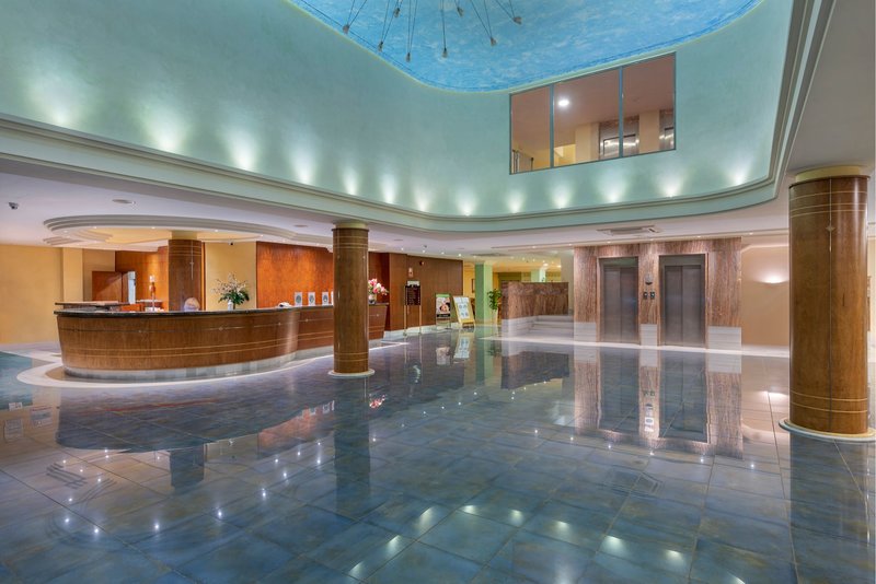 Can Picafort Palace 11