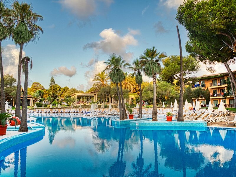 Vell Marí Hotel & Resort 3