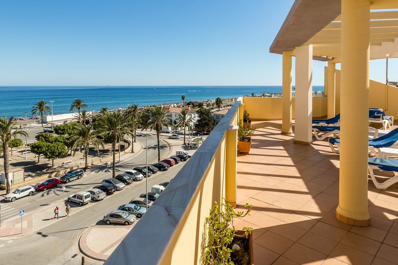 BQ Andalucia Beach 4 - Terrace