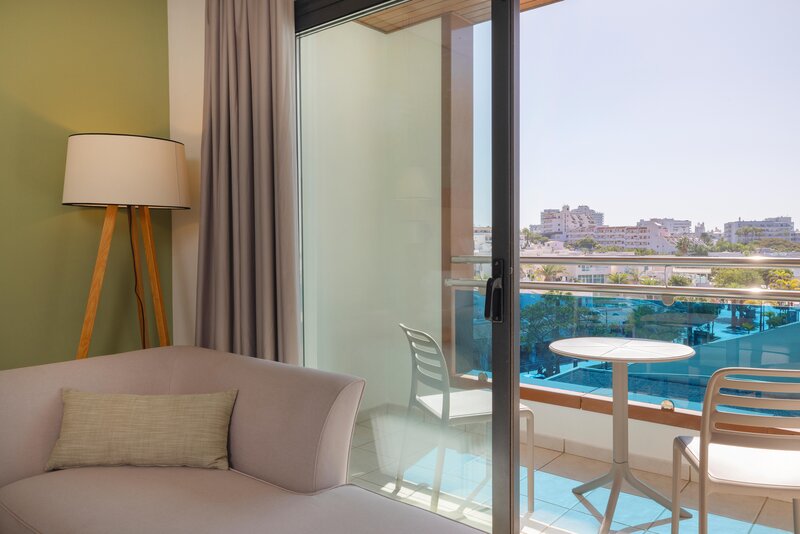 Be Live Experience La Nina 34