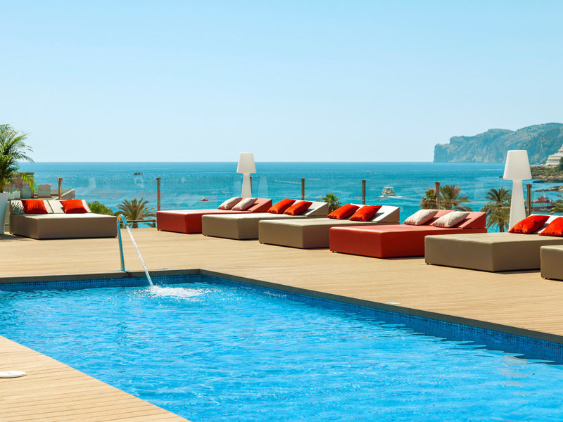 ZAFIRO Rey Don Jaime 3 - Outdoor Pool