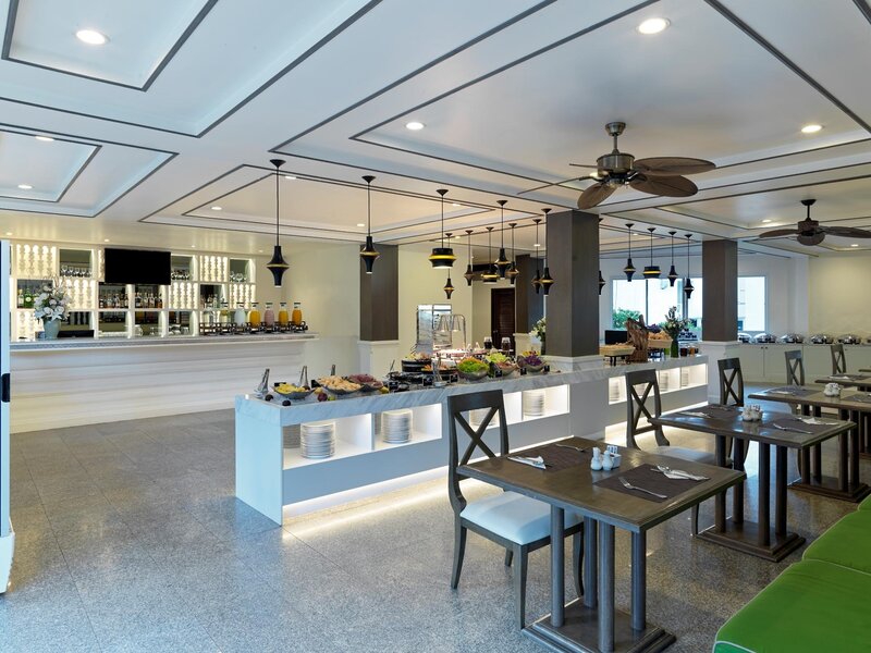 Chanalai Flora Resort 77