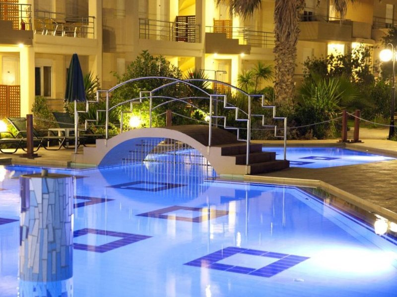 Maleme Mare Beachside Hotel 9
